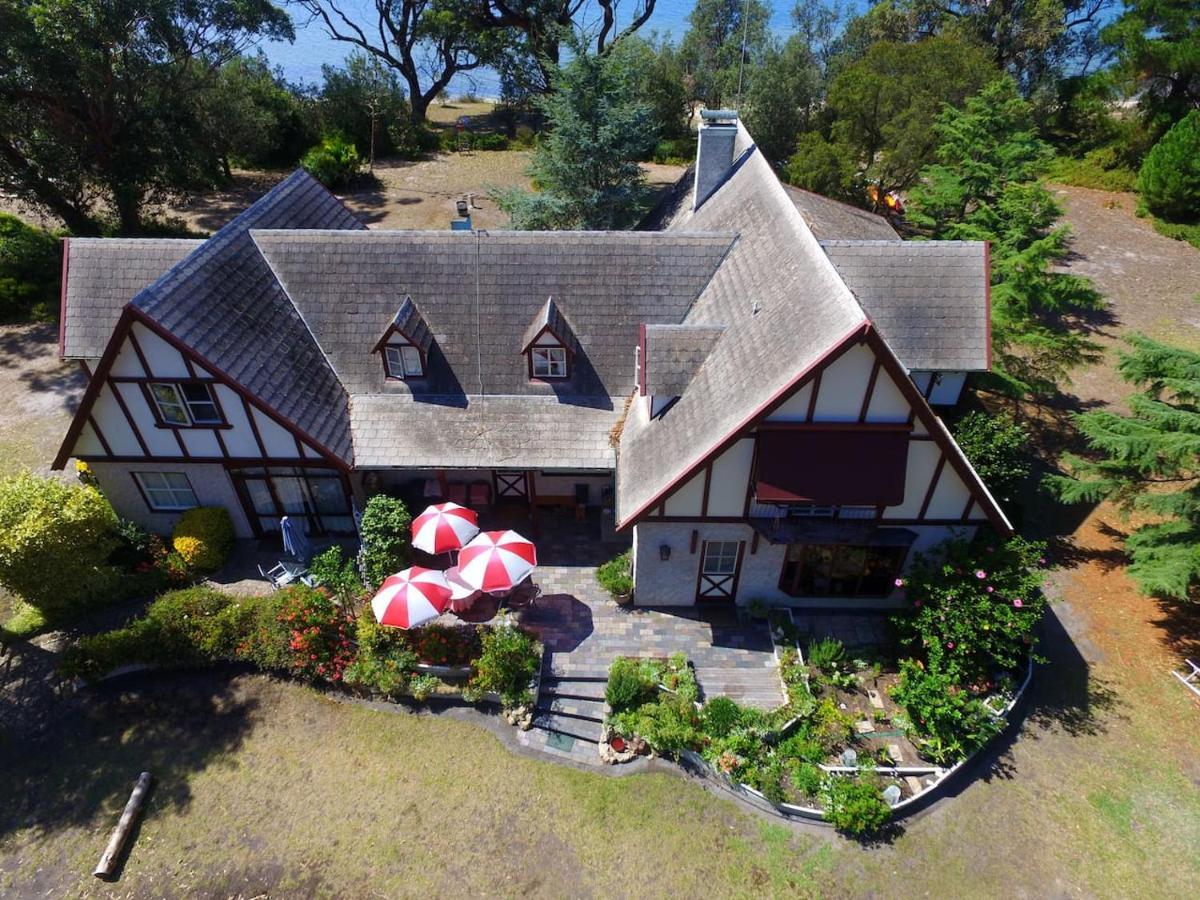 Swan Cove Beachfront Raymond Island Exterior foto
